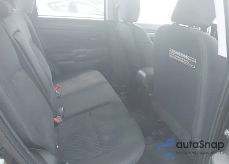 2014 Mitsubishi Outlander Sport Se z USA, uszkodzony, nr VIN 4A4AR4AU3EE007286